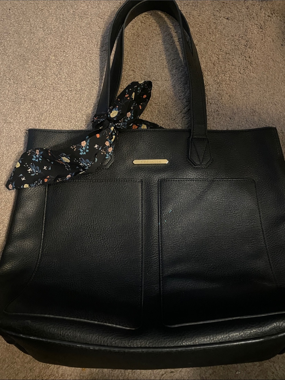 Steve Madden Black Tote with Floral Accent Scarf preowned